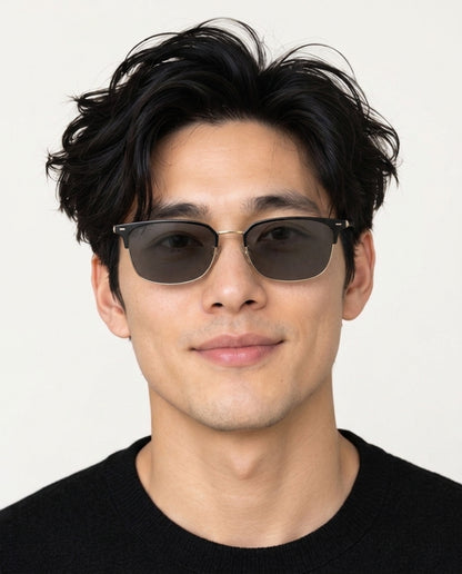 Model wearing Dormann Sun Sao Paulo rectangle eyebrow sunglasses in Black/Shiny Gold
